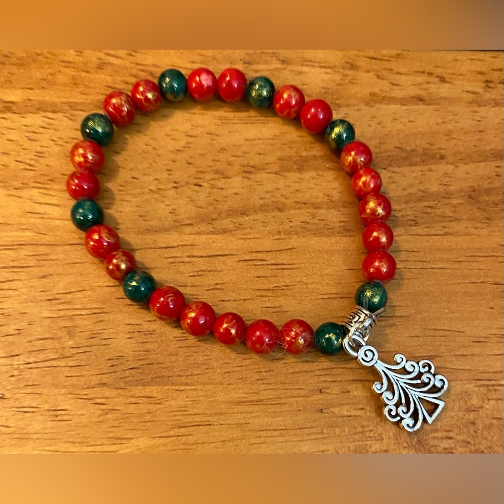 NEW Jade Christmas bracelet with tree charm